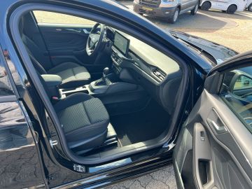 Bild 13 Ford Focus Turnier ST-Line X MHEV Sportpaket HUD Navi