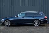 Mercedes-Benz E 400 d 4MATIC T Autom. - - Mercedes-Benz E 400 mit Diesel-Antrieb: Blau