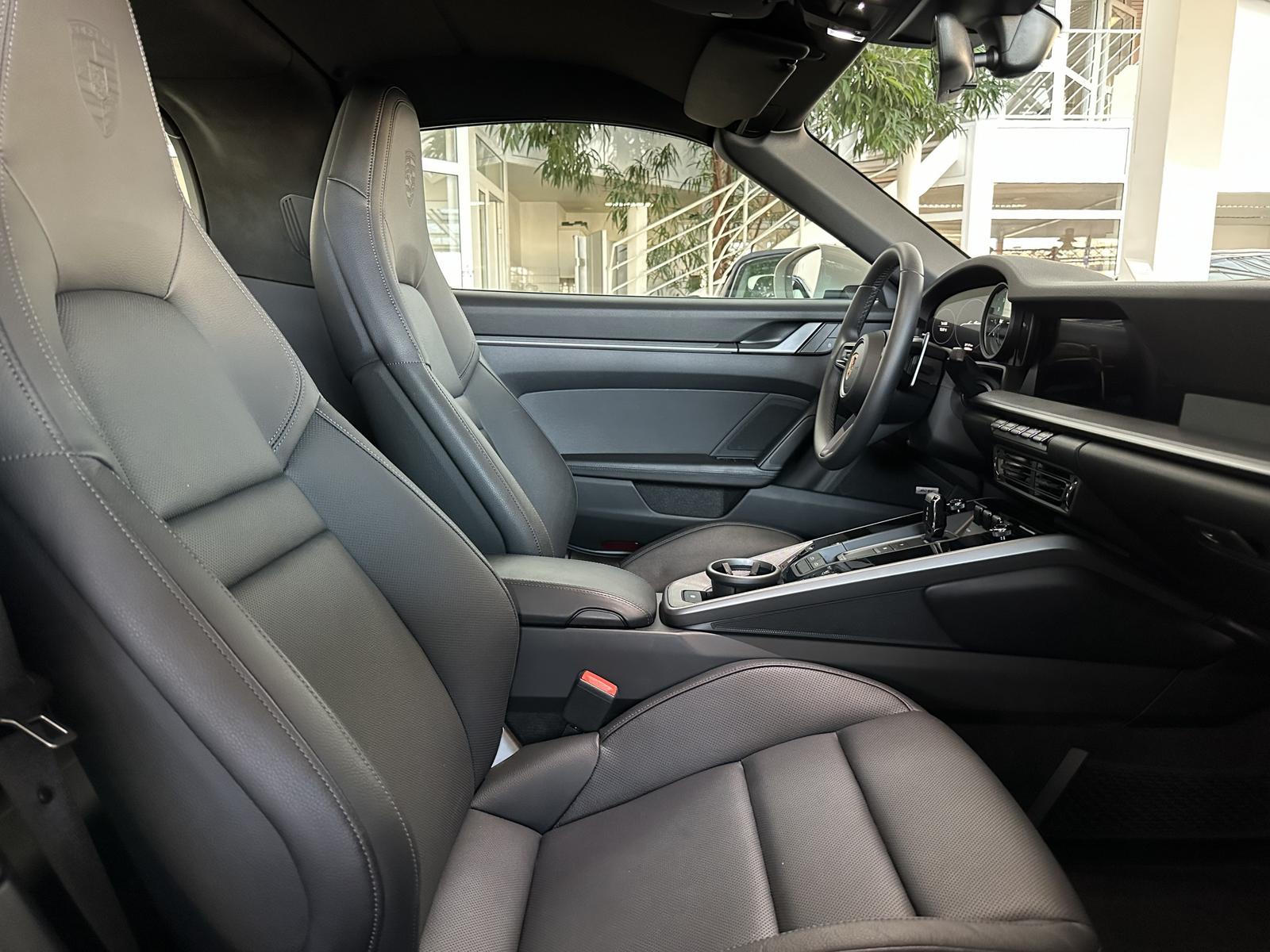 Porsche 992 (911) Targa 4 *PASM*BOSE*SiTZBE*LED*ABGAS*