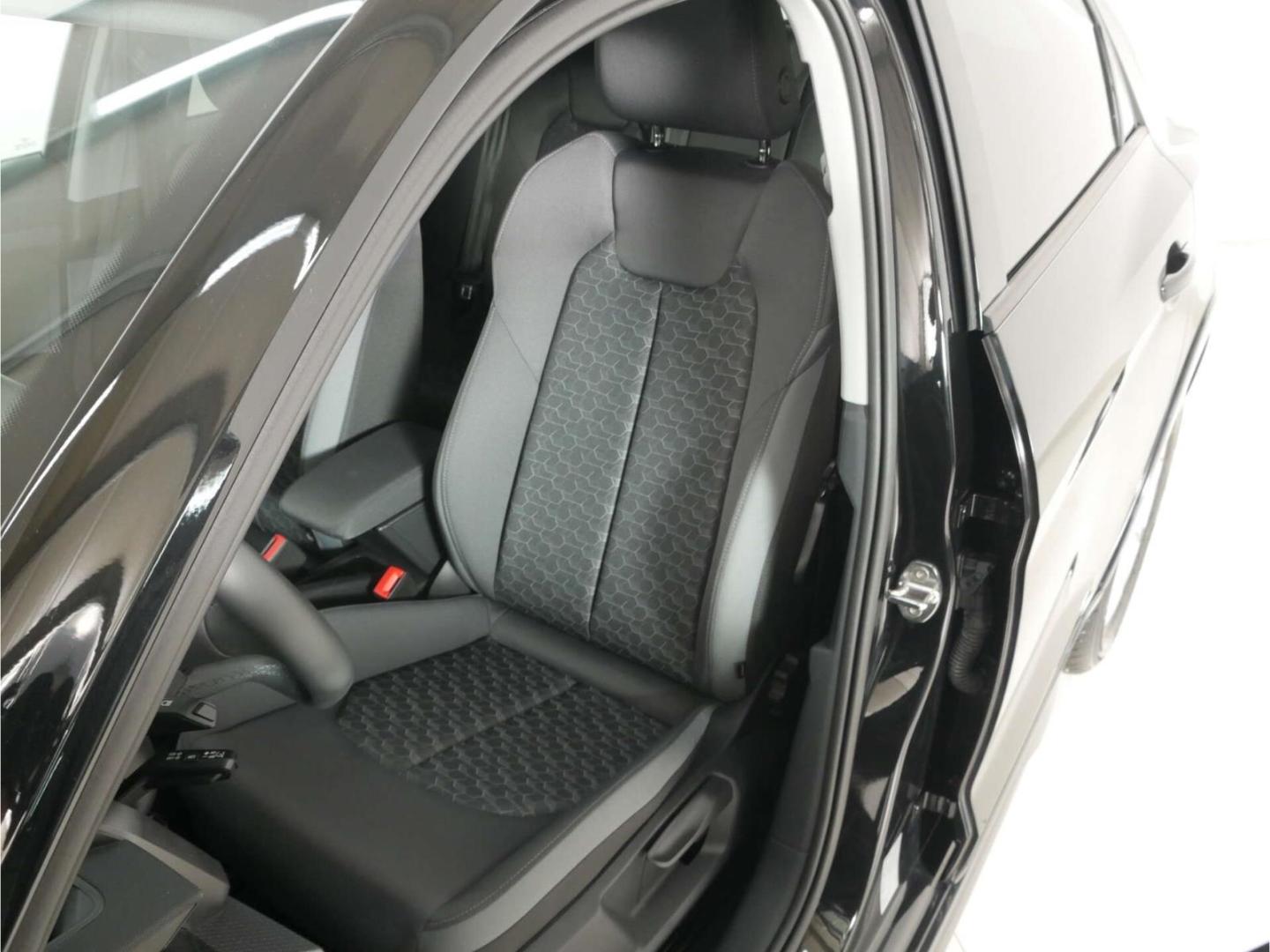 Audi A1 allstreet 30 TFSI NAV/LED/ACC/Kessy/SH/, миниатюра 17