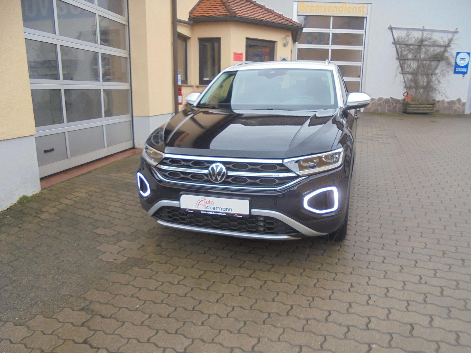 Volkswagen T-Roc T-Roc 1.5 TSI DSG Style DSG AHK Kamera LED