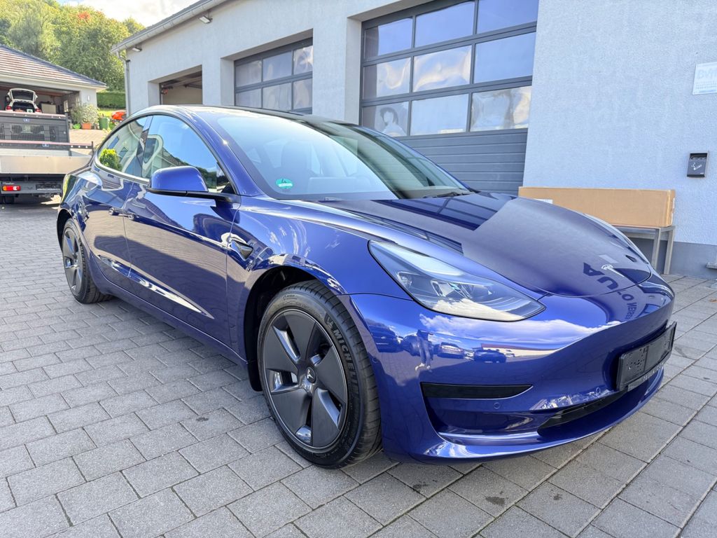 Image of Tesla Model 3