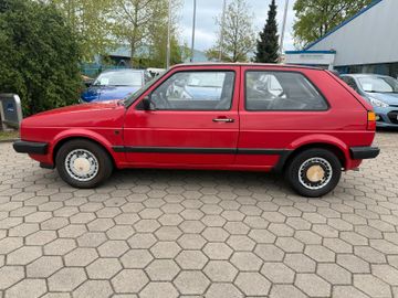 Volkswagen Golf - 2