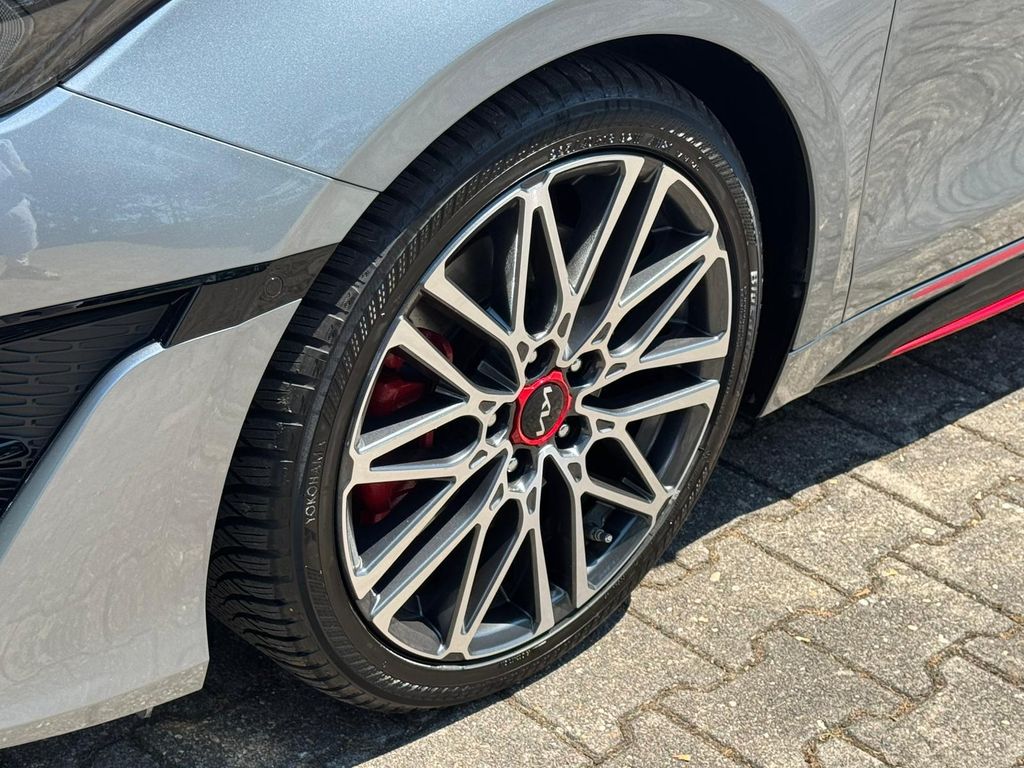 Kia pro cee'd / ProCeed ProCeed 1.6T GT 204PS Navigation