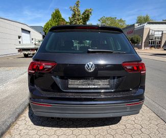Volkswagen Tiguan - 6