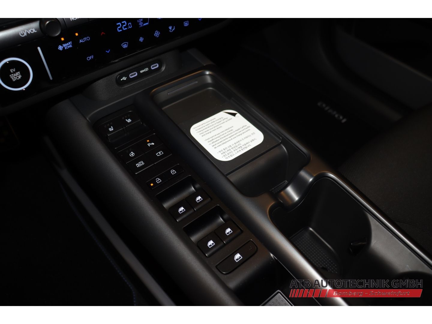 Fahrzeugabbildung Hyundai IONIQ 6 N 84kWh 609PS 4WD Sitzpaket Panoramadach