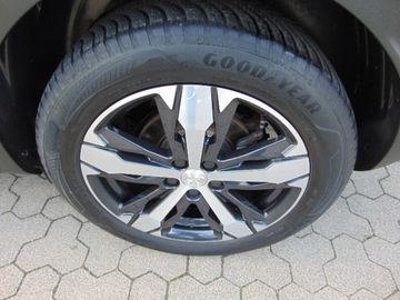 Bild 16 Peugeot 3008 GT