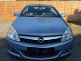 Opel Astra H Twin Top*LEDER*PDC*KLIMA*SHZG*MFL*TEMPO* - Opel Astra mit Diesel-Antrieb: Cabrio