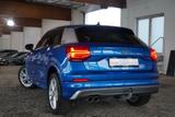 Audi Q2 35 1.5 TFSI DSG S-Line LED Navi Tempomat USB - : Geländewagen, Us