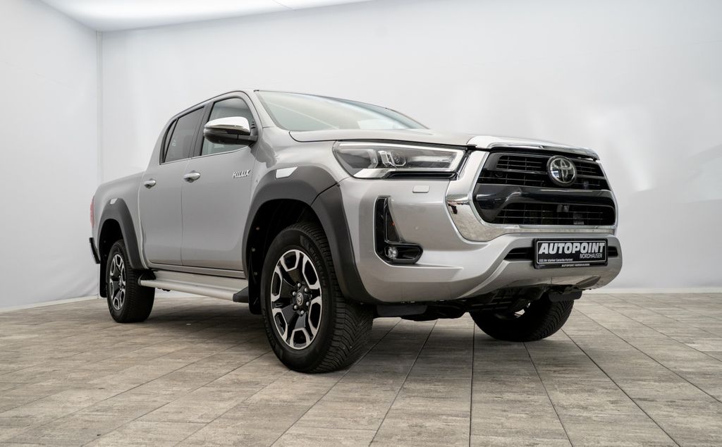 2023 Toyota Hilux