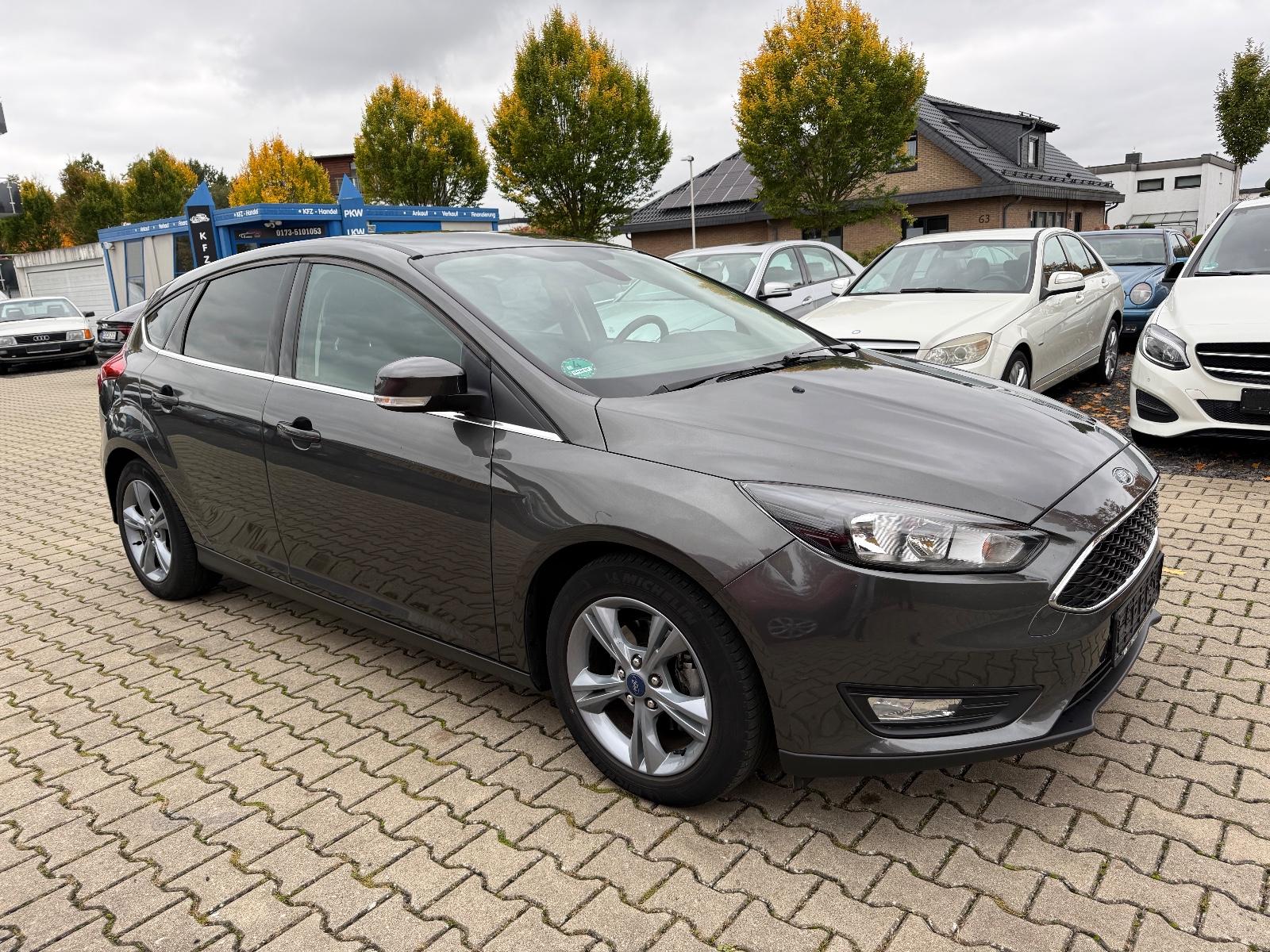 Ford Focus 1,0 EcoBoost 92kW Titanium