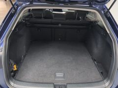 VW Golf Variant eTSI Life/AHK/LED/ACC/Volldig.