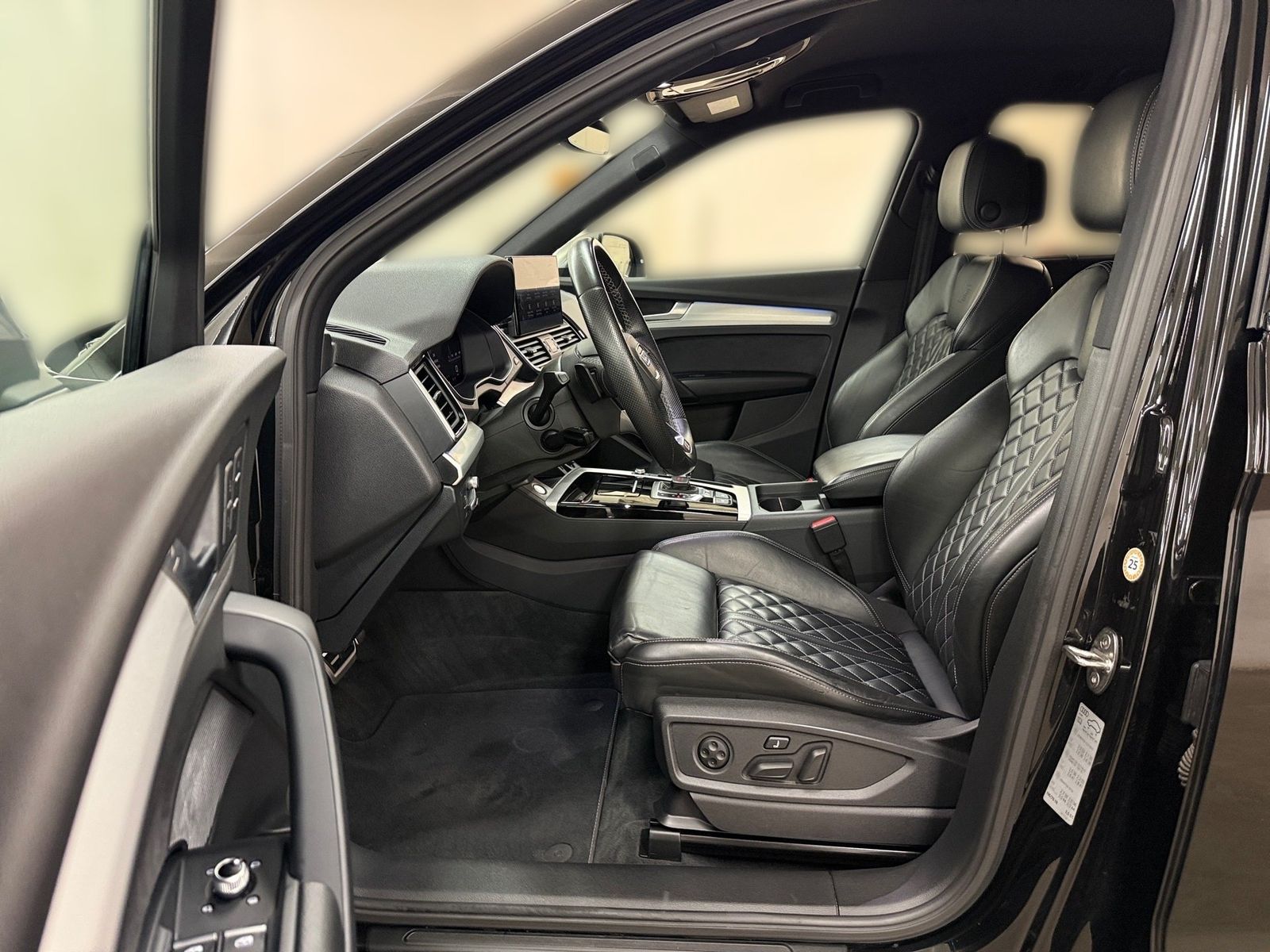 Audi SQ5 TDI quattro *AHK*HEAD-UP*B&O* foto 10