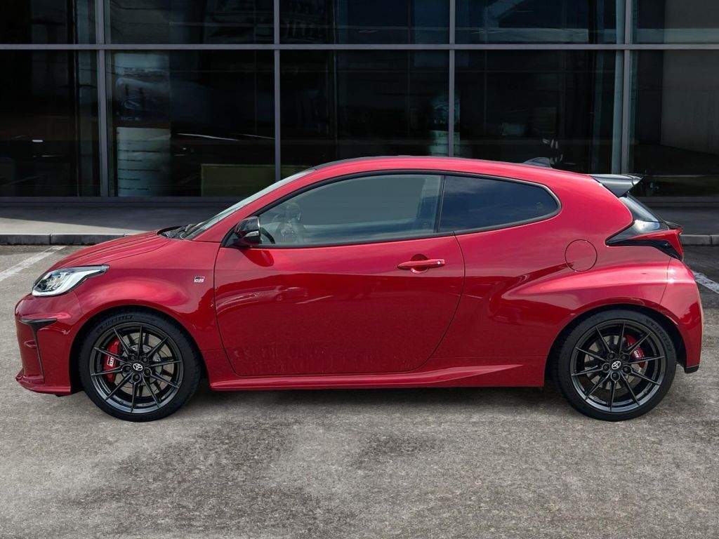 Fahrzeugabbildung Toyota GR Yaris mit High-Performance-Paket