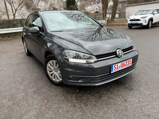 Volkswagen GOLF VII Lim. TDI TRENDLINE SCR TDI NAVI PDC