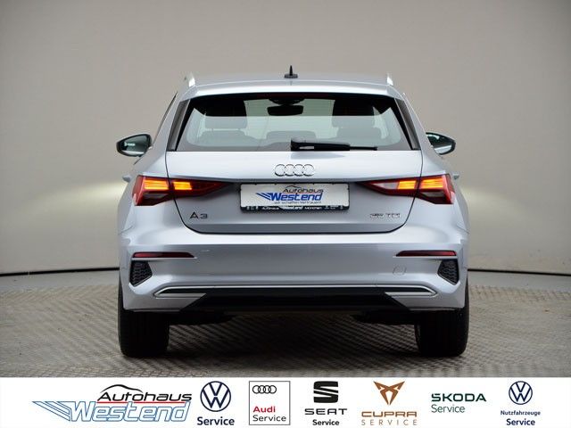 Fahrzeugabbildung Audi A3 Sportback advanced 35 TDI 110kW DSG LED Navi