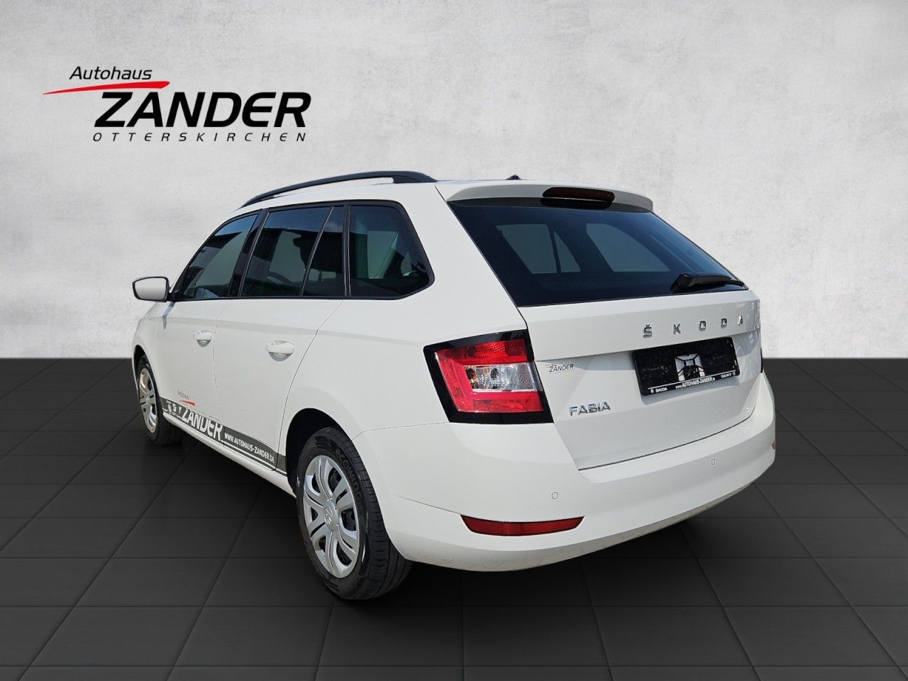 Fahrzeugabbildung SKODA Fabia Combi Active