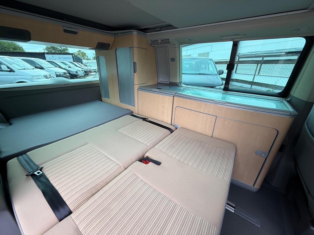 Volkswagen T5 California