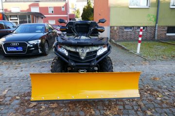 Fahrzeugabbildung CFMOTO CForce 450 L 4x4 mit Schneeschaufel