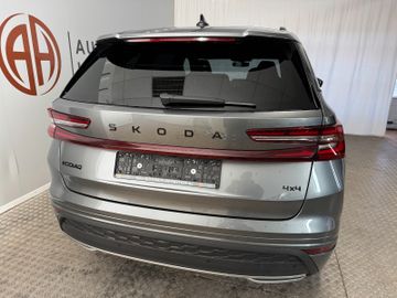 Skoda Kodiaq 2.0 TDI 4x4 Sportline Pano AHK 7-Sitze