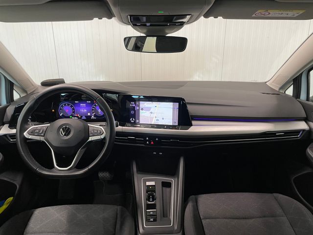 Golf VIII Variant Life 1.0 eTSI DSG NAVI ACC