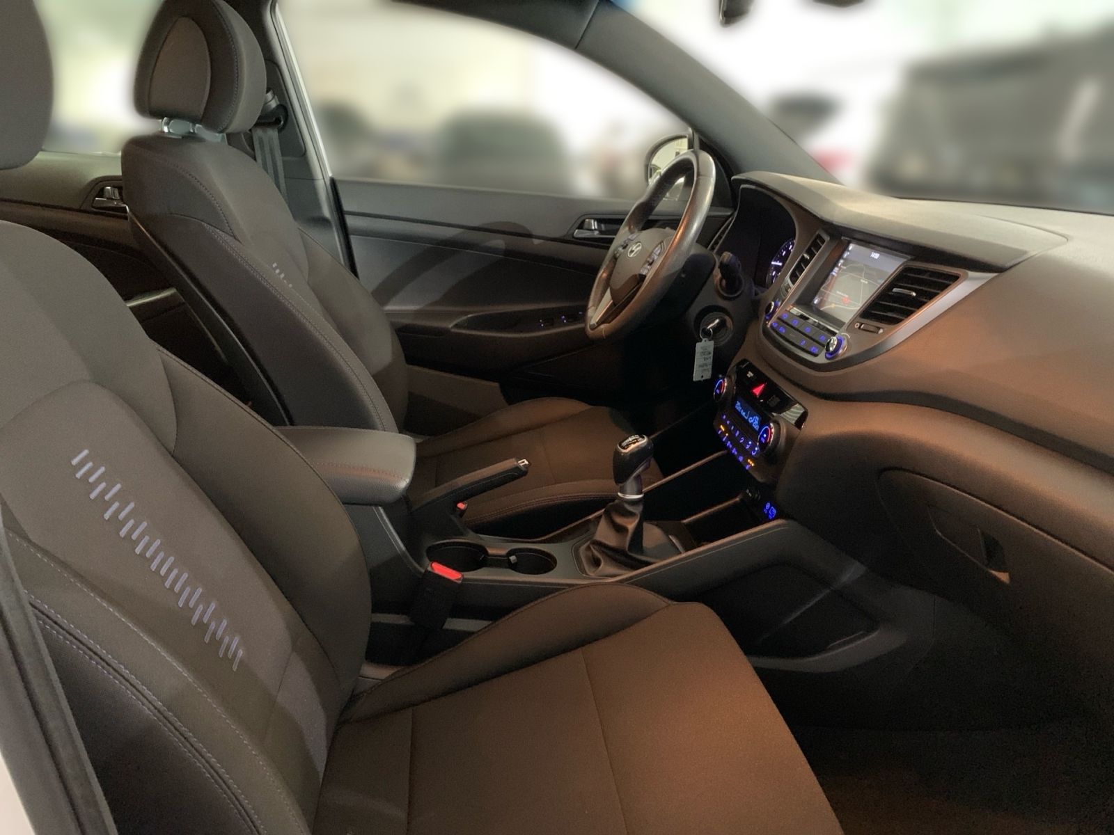 Fahrzeugabbildung Hyundai TUCSON 1.6 Passion Navi Allwetter