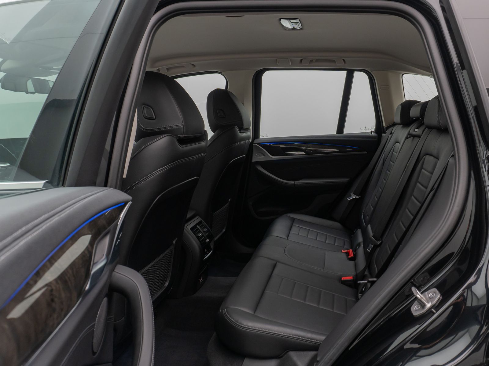 Fahrzeugabbildung BMW X3 xD30d Luxury Line DAB Kamera LED Alarm 19Zoll