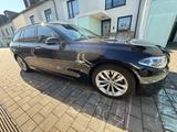BMW 530d xDrive Touring A - - BMW 530 Gebrauchtwagen in Karlsruhe