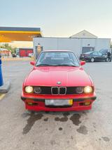 BMW E30 325i M20 - BMW 325 aus 1990: 325i