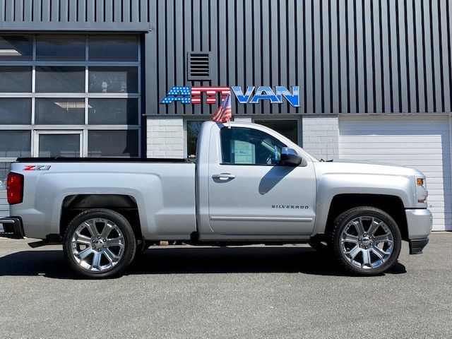 Fahrzeugabbildung Chevrolet Silverado 18er K1500 LT 4x4 Z71 SingleCab 5.3 V8