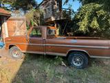 Ford  F-250 Sport Custom (1972) - Ford F 250: Geländewagen