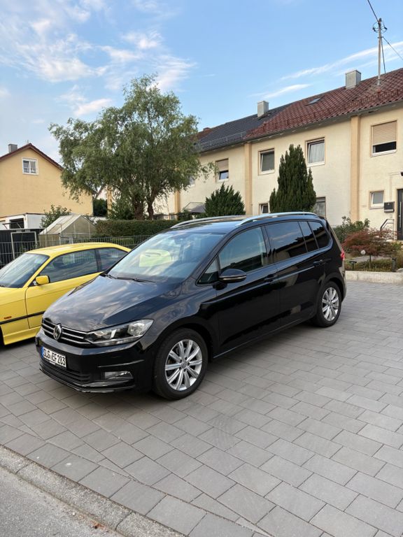 Image of Volkswagen Touran