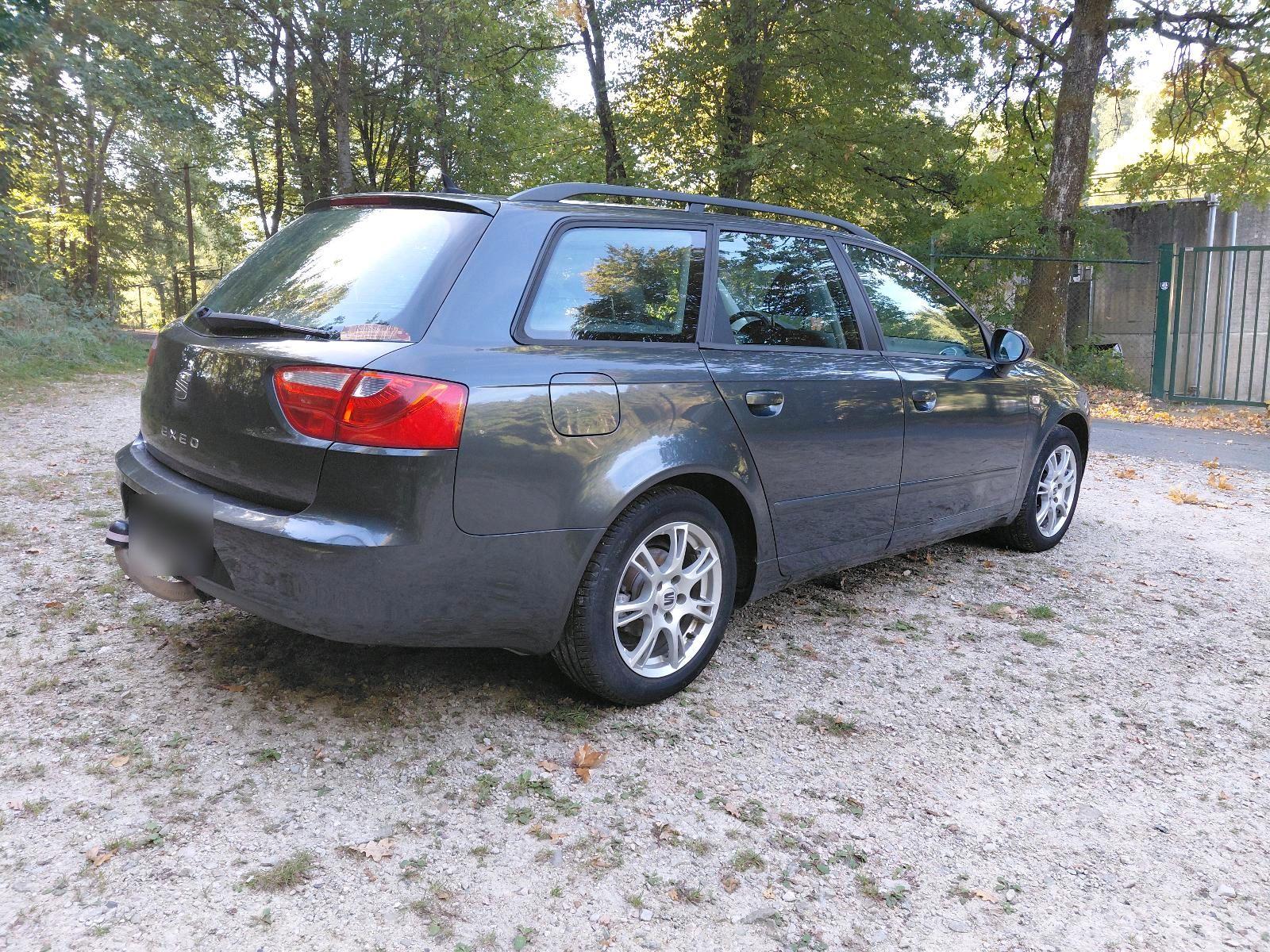 Seat Exeo 2011 — photo 12