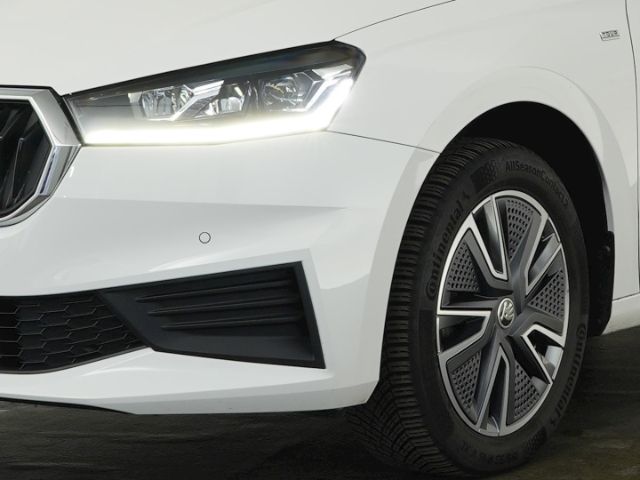 Fabia TSI TOUR+SITZHEIZUNG+LED LICHT+PARKPILOT V