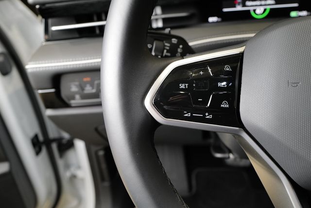 Volkswagen ID.7 Tourer Pro S WäPump AHK 360° DCC HKardon Bl