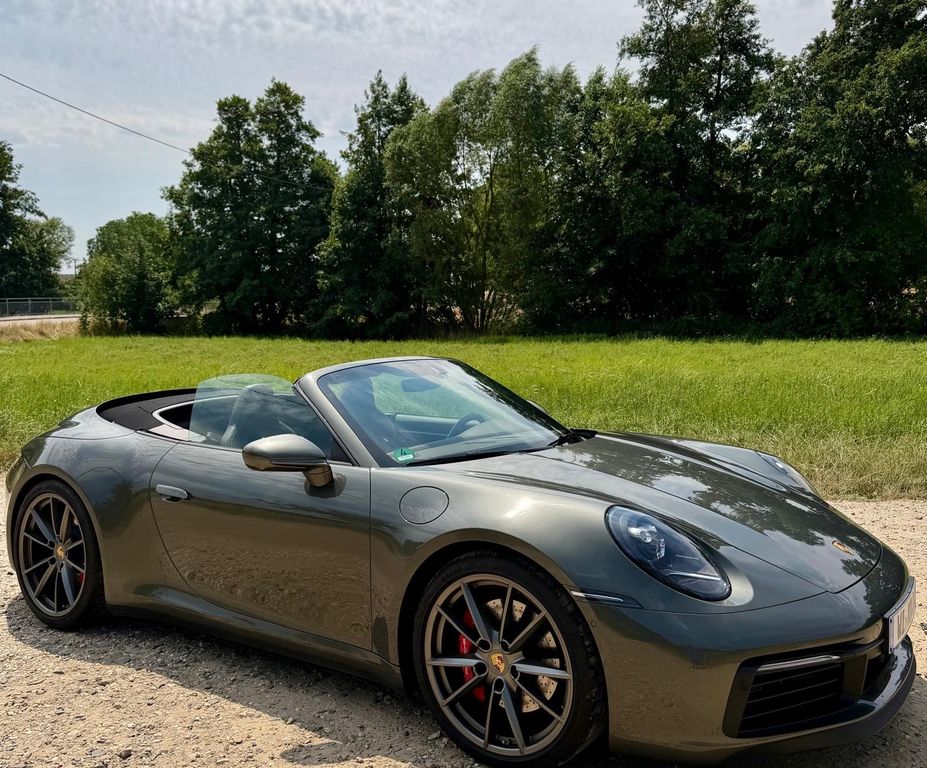 Porsche 992