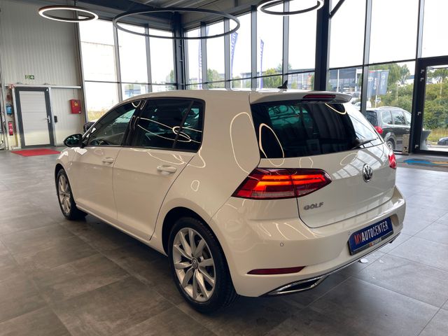 Volkswagen Golf VII Lim. Highline 1.5 TSI *1.HAND*LED*AHK*