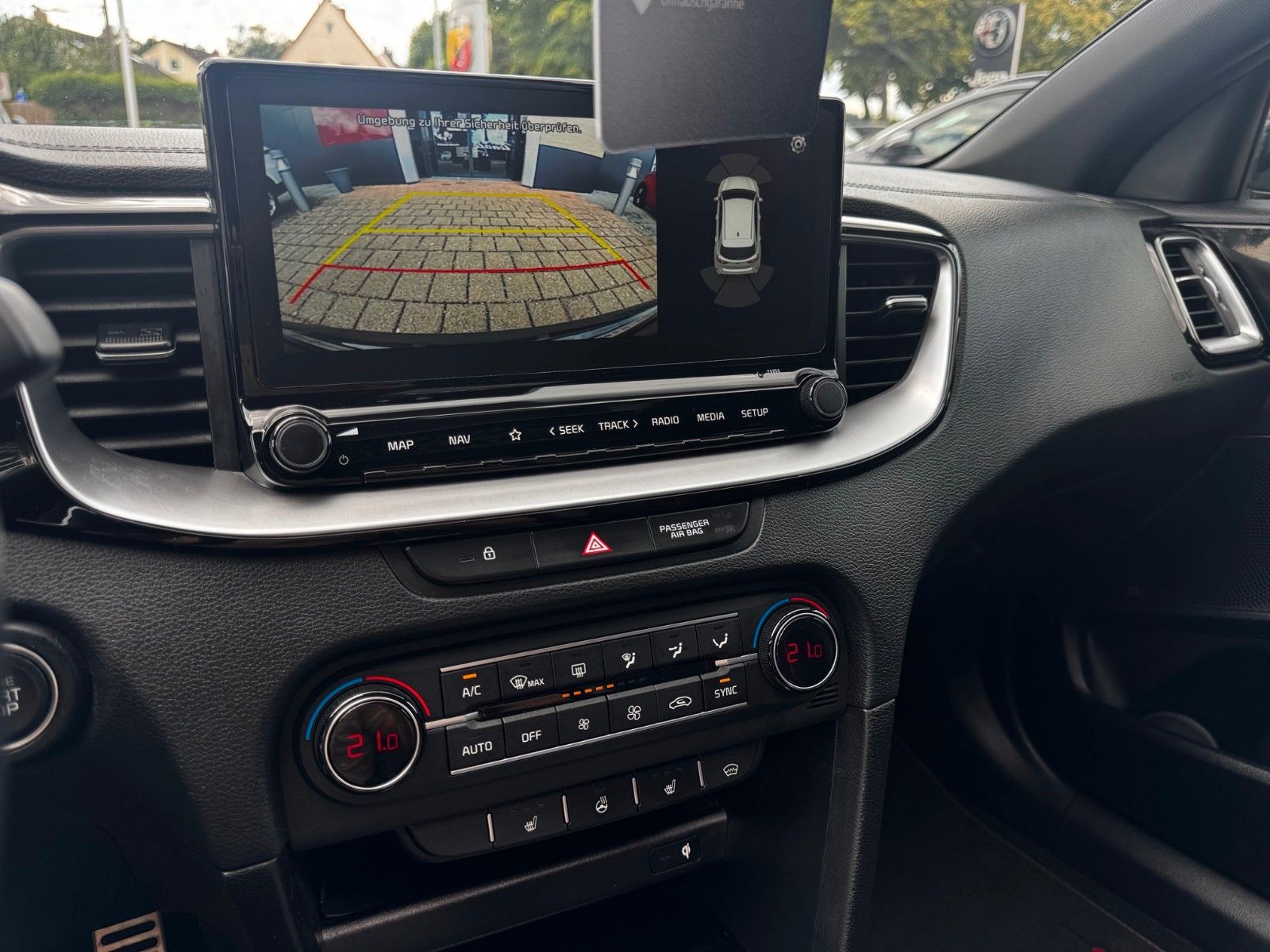 Fahrzeugabbildung Kia ProCeed GT 204PS Automatik Navi Glasdach Kamera