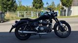 Royal Enfield Super Meteor 650 mit ZARD Slip-Ons - ROYAL ENFIELD CHOPPER
