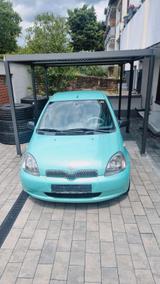 Toyota yaris 1,3 Benzin ,Automatik TÜV Neu - gebrauchte Toyota Yaris aus dem Jahr 2000