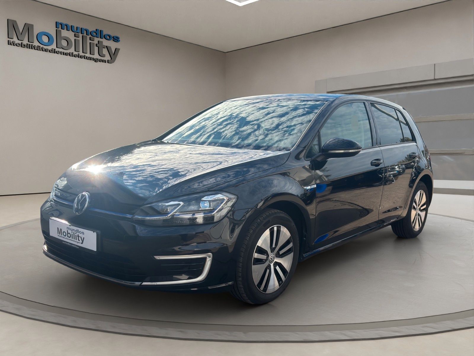 Volkswagen Golf VII Lim. e-Golf ACC LED CCS 92,6% SOH