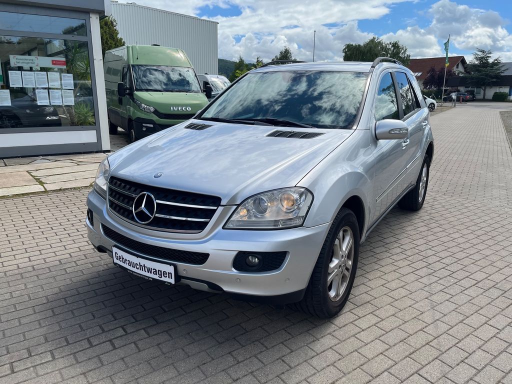 Mercedes-Benz ML 320