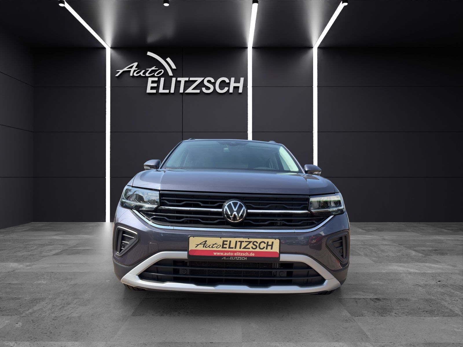 Fahrzeugabbildung Volkswagen T-Cross TSI Life LED AHK AppCon ACC Lane-Assist
