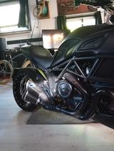 Ducati Diavel Carbon - DUCATI NAKED BIKE