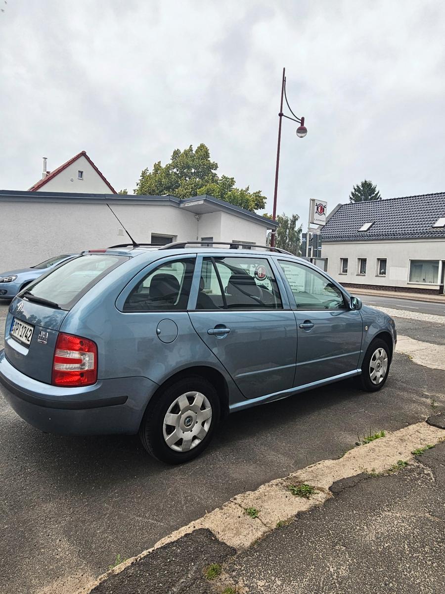 Skoda Fabia 2007 — engine 1.390 cm³, 80 HP (59kW)