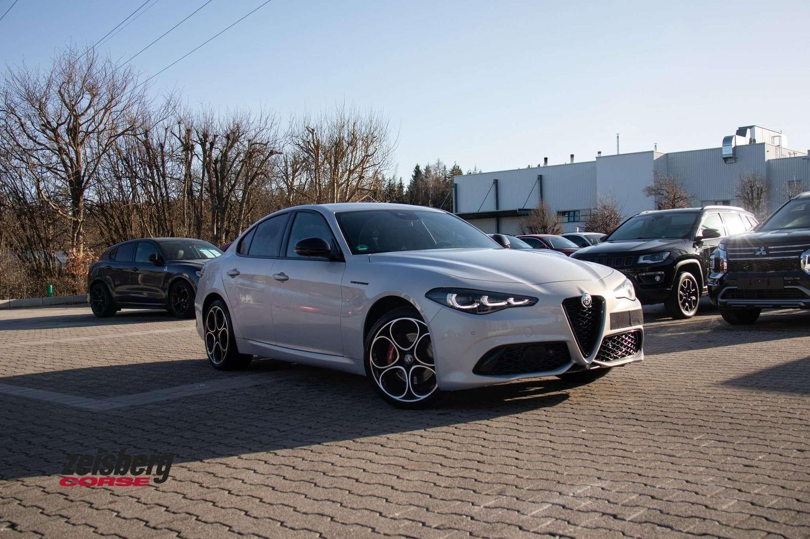 Alfa Romeo Giulia Competizione 2.0 Q4 vom AR Vertragshändle