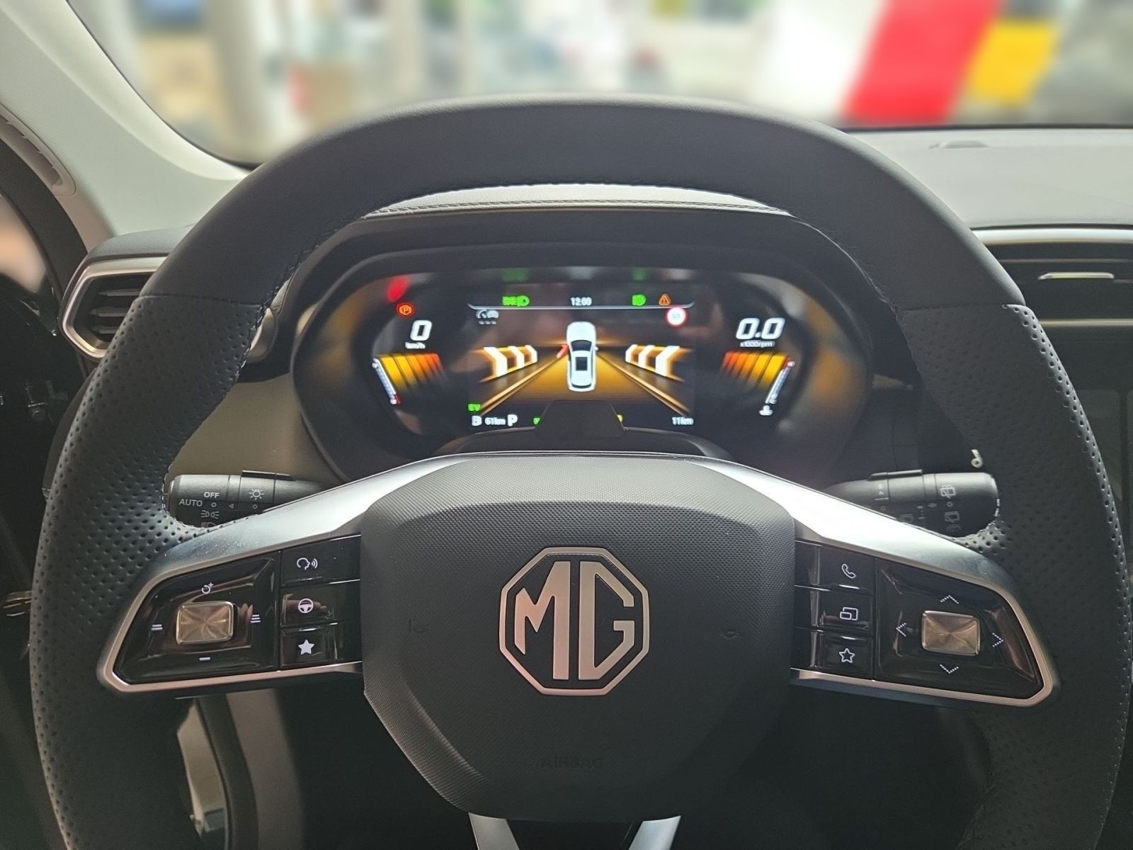 Fahrzeugabbildung MG ZS 1.5 Hybrid+ Luxury Autom. *JETZT 2.000 € TANK