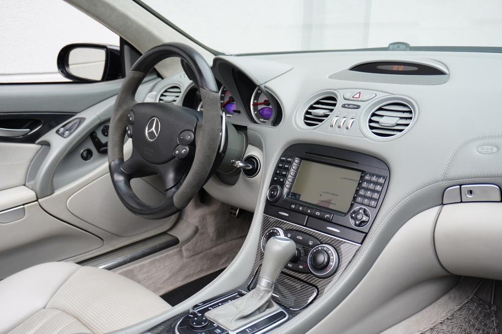 Mercedes-Benz SL 55 AMG