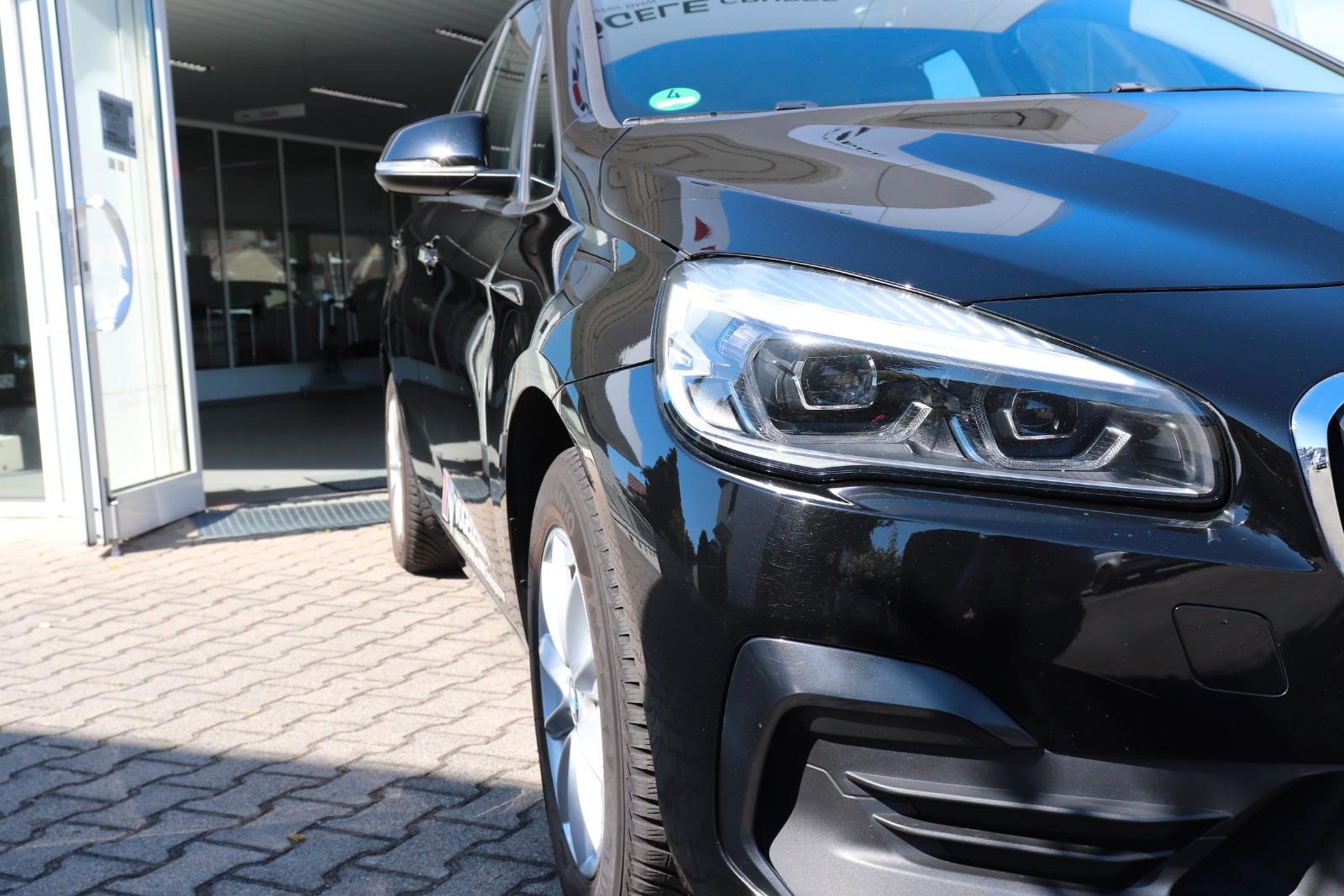 BMW 220i AT Advantage AHK NAVI MEDIA