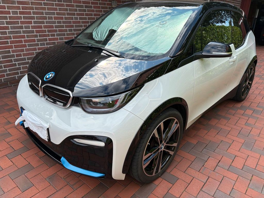 Image of BMW i3